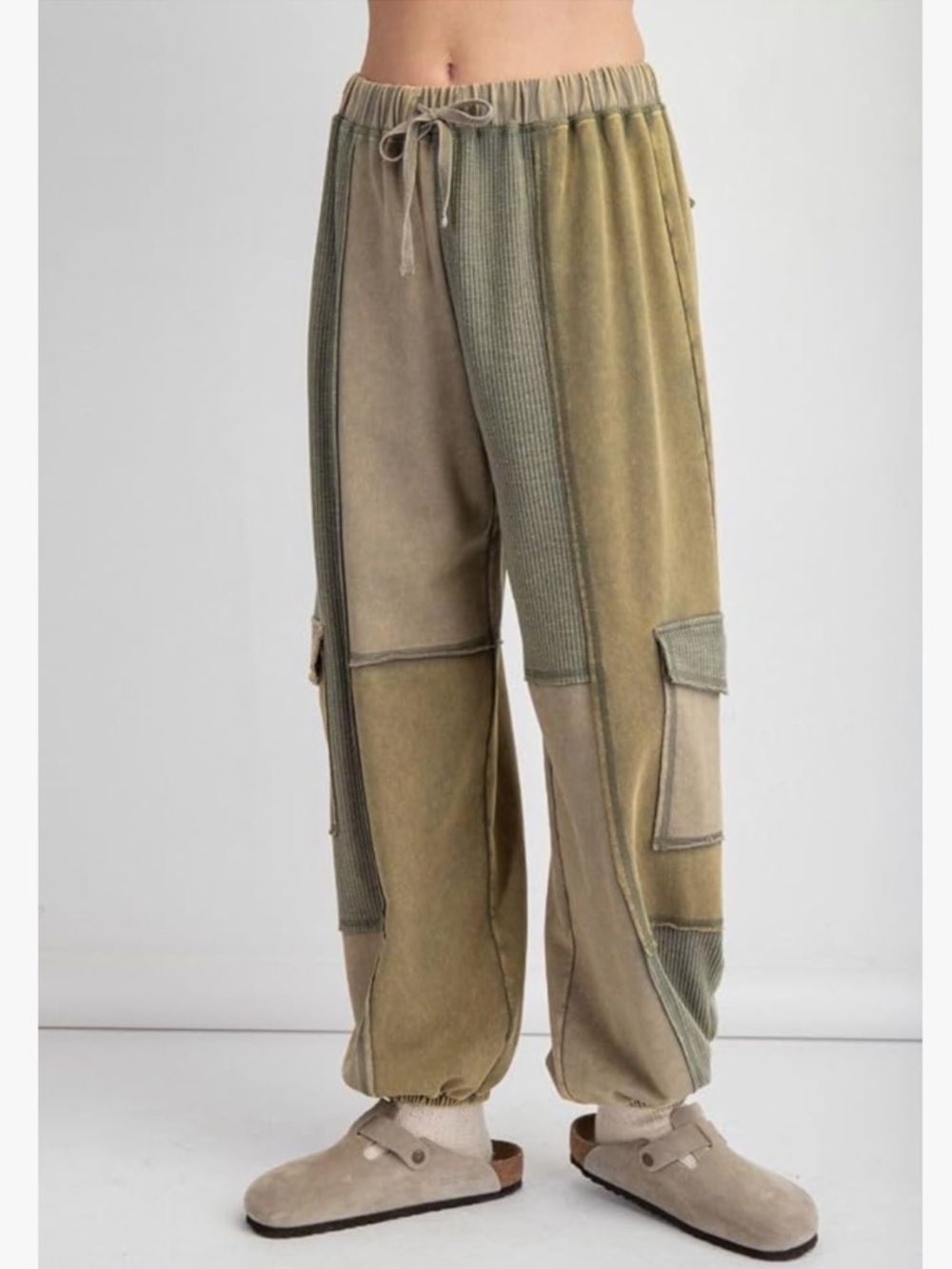 Easel Ayla Color Block Patchwork Terry Knit Cargo Jogger Pants size medium olive
